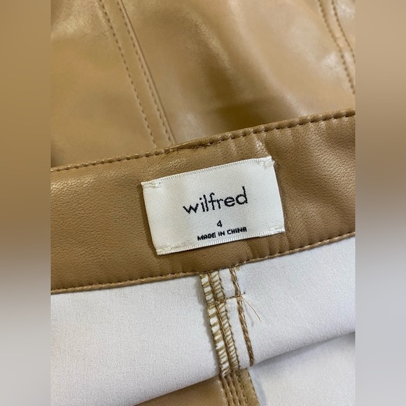 Wilfred Aritzia Rebel High Waisted Straight Leg Vegan Leather Pants - Picture 9 of 14